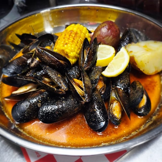 Black Mussels.