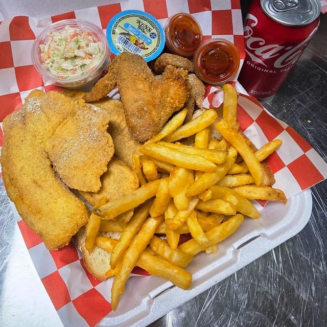 C1 : Tilapia (2 Pcs) & Whole Wing (3 Pcs).