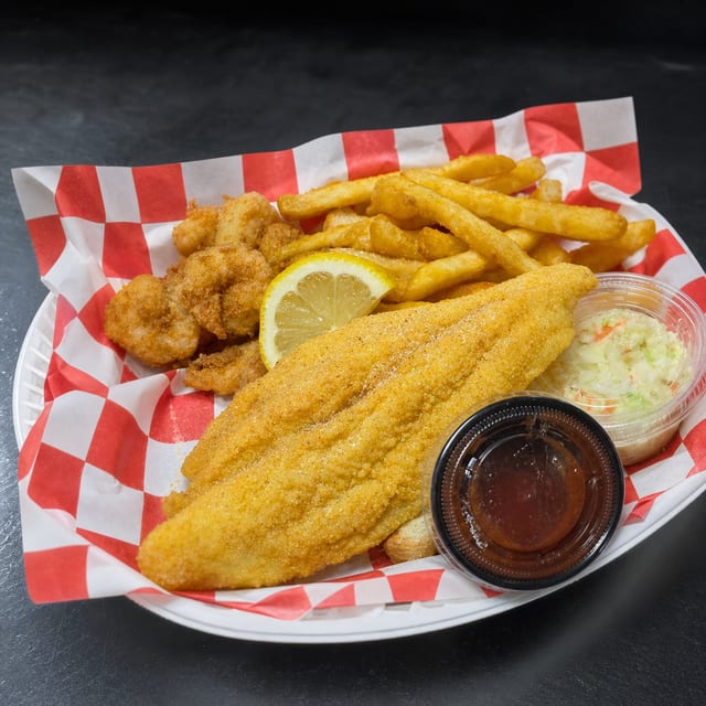 C5：Catfish (1 Pcs) & Shrimp (10 Pcs).
